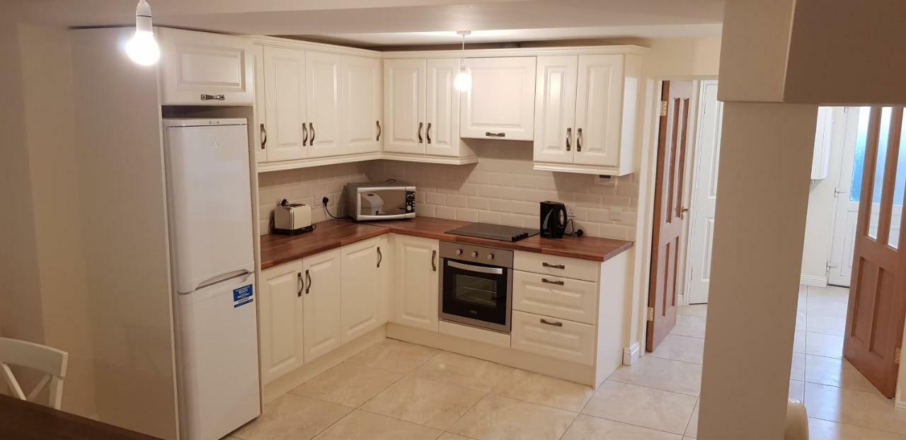 3 Bedroom Newly Furnished Cork City Extérieur photo