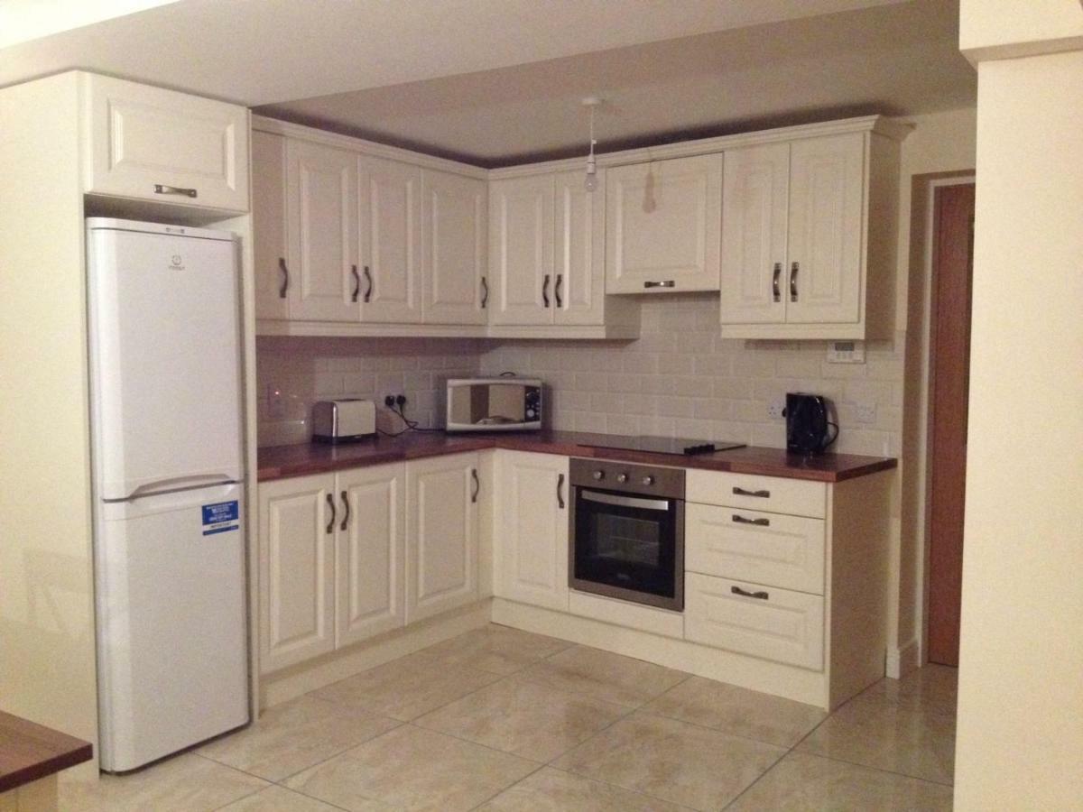 3 Bedroom Newly Furnished Cork City Extérieur photo